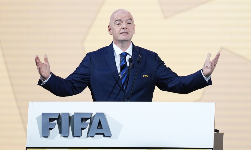 美记：快船与弗兰克谈续约还为时过早，但快船暂不会重大调整